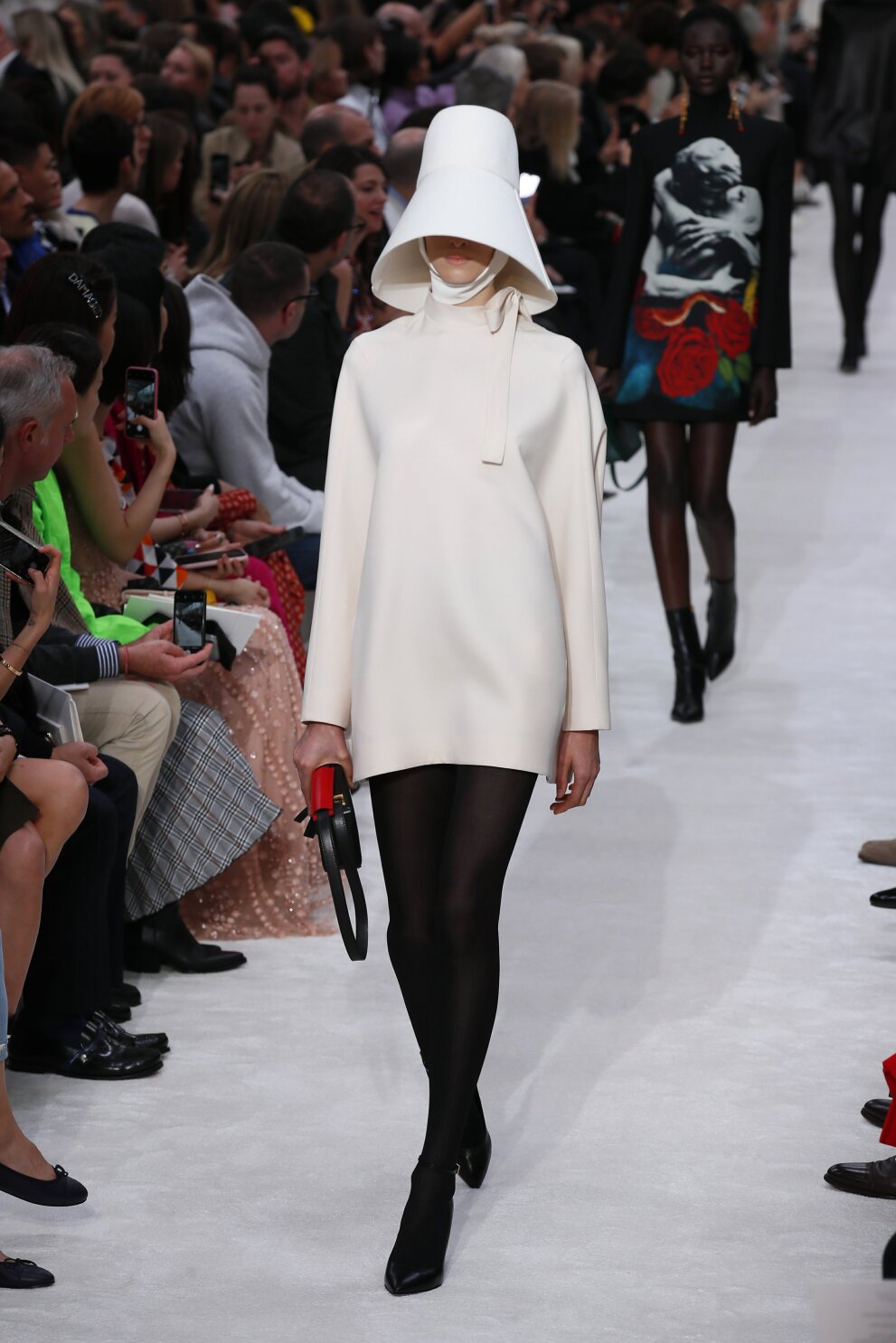 Valentino 2019 2020 sales